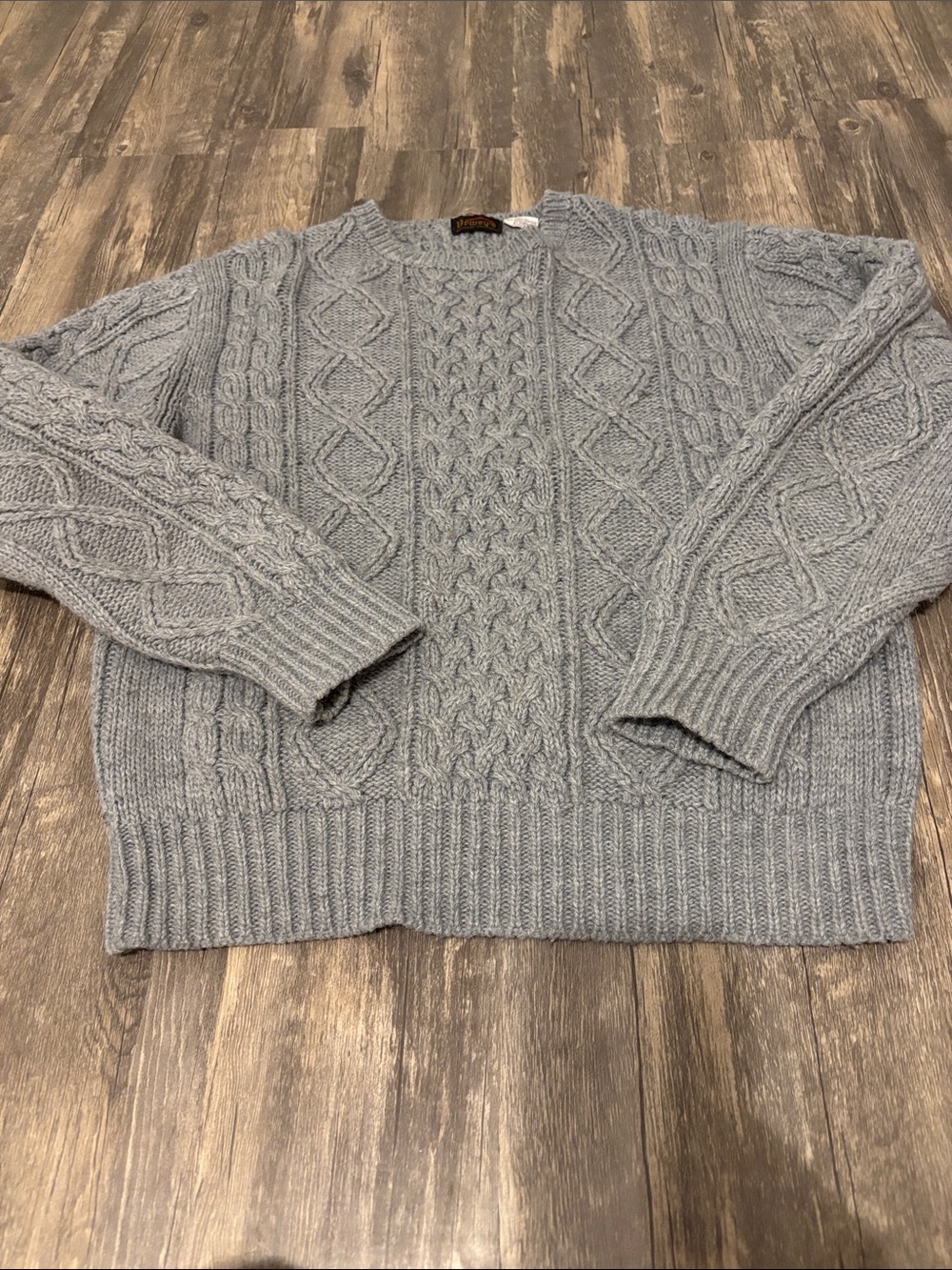 Men's Cable Crewneck Sweater in Light Gray